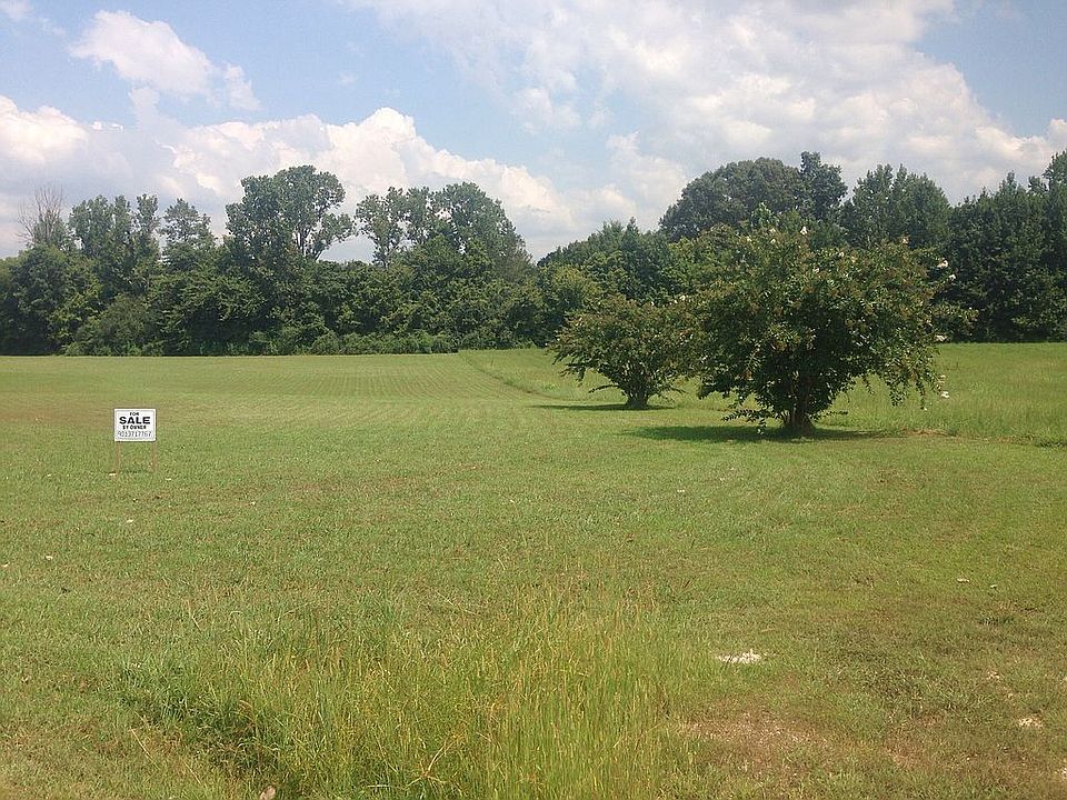 2nd image of 90 Crooked Creek Cv