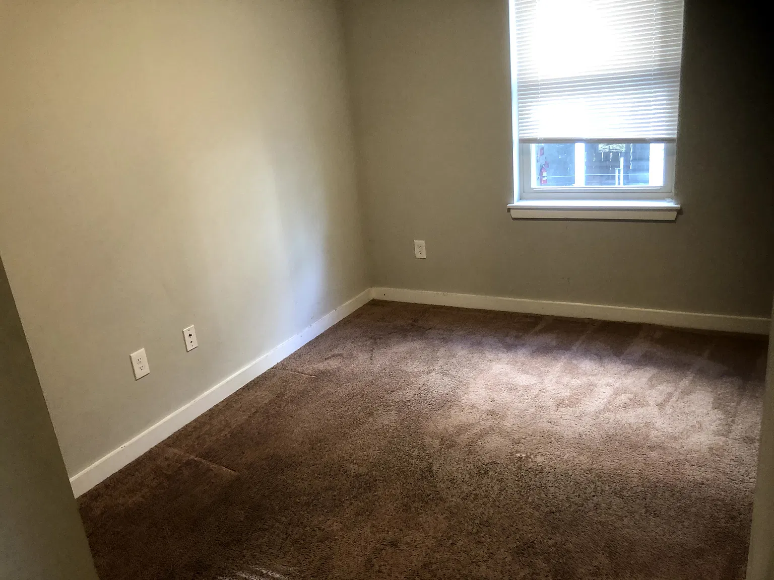 2201 North Mole Street - B1 — Photo 3