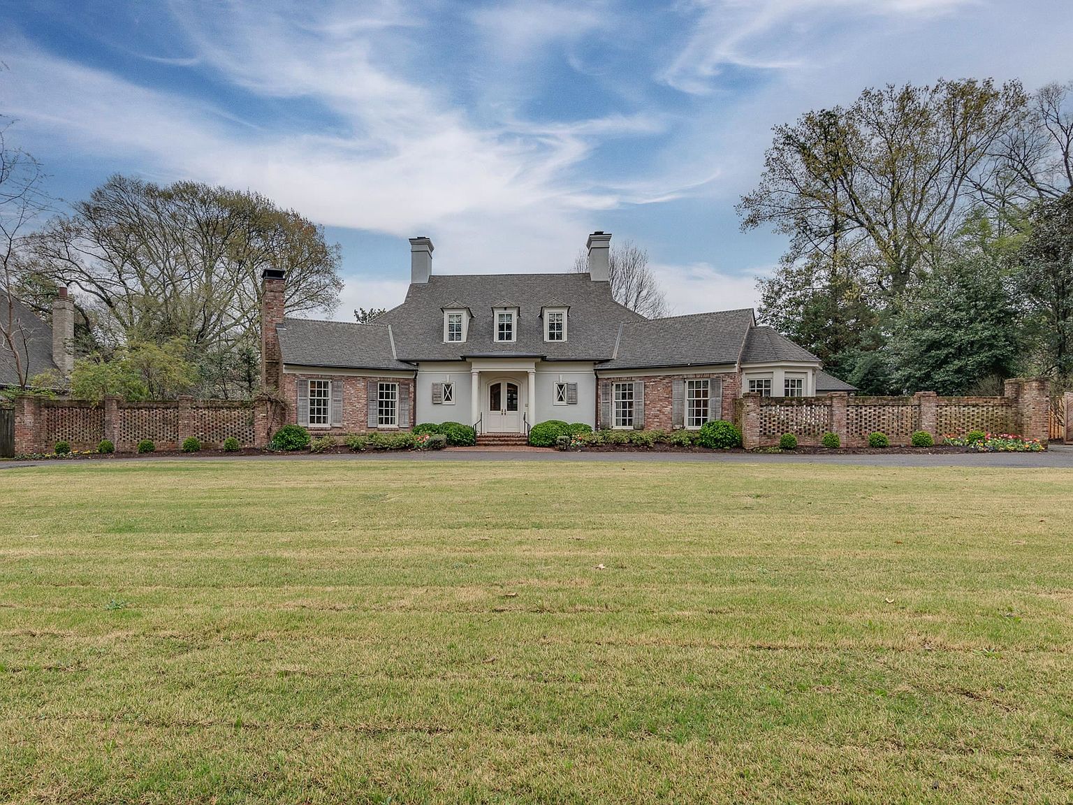 160 Cherry Rd, Memphis, TN 38117 | Zillow