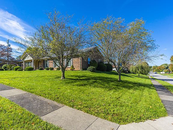 5th image of 3271 Nantucket Dr