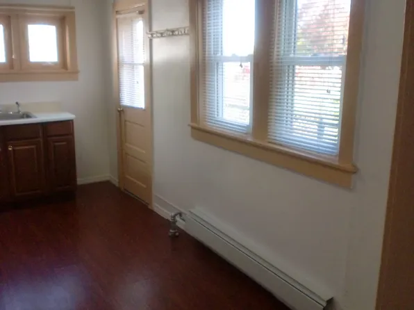 1329 Cedar St, Wilmington, DE 19805