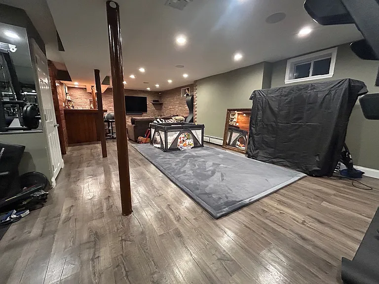 603 Manhattan Ave #1 — Photo 19