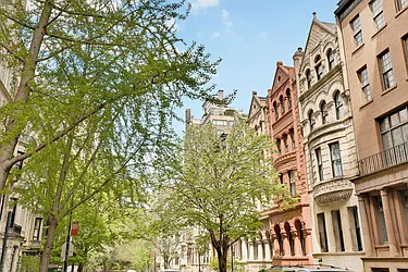 Rented by Sotheby's International Realty