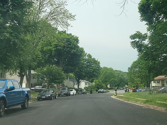 4th image of 5311 Macwood Dr