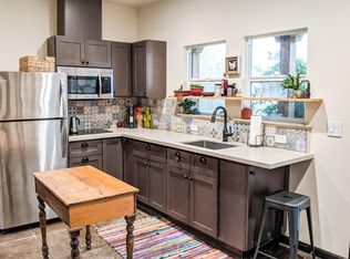 2143 W 76th St #1/2, Los Angeles, CA 90047