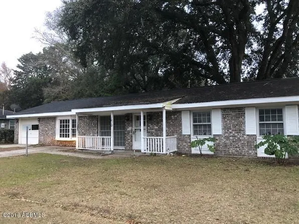 1610 Battery Creek Rd, Beaufort, SC 29902