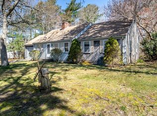 20 Boxwood Dr, Barnstable, MA 02630