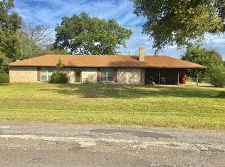1307 Seven Oaks Rd, Bonham, TX 75418