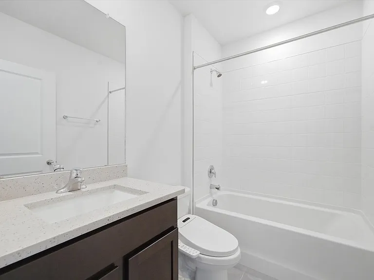 2868 Gardiner Ln — Photo 18