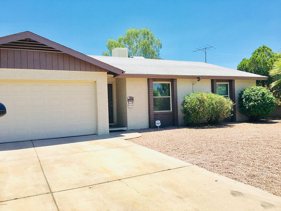 1st image of 2341 W Larkspur Dr