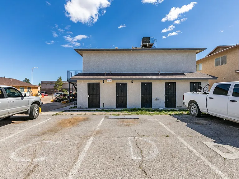 1641 N Lamont St #C — Photo 30