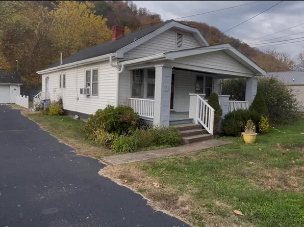 546 Front St, Vanceburg, KY 41179