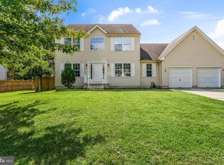 1108 Lafayette St, Williamstown, NJ 08094