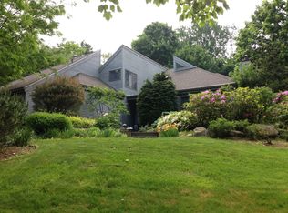 12 Pheasant Dr, Rye, NY 10580