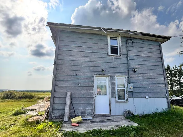 2748 E M 48, Pickford, MI 49774