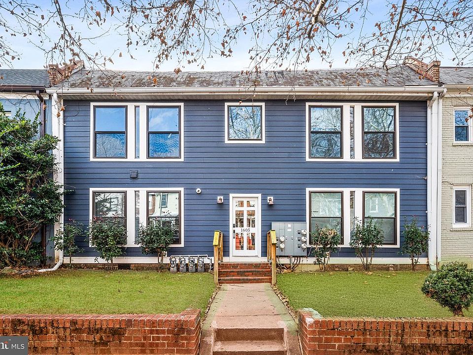 1st image of 1605 F St NE APT 4