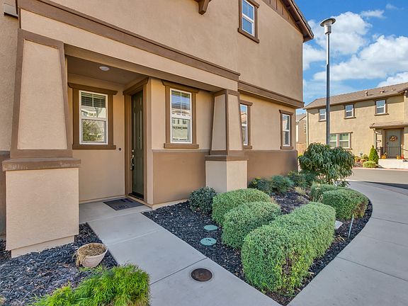 5th image of 8835 Ariston Ln