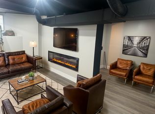5907 S Prairie Ave #G, Chicago, IL 60637