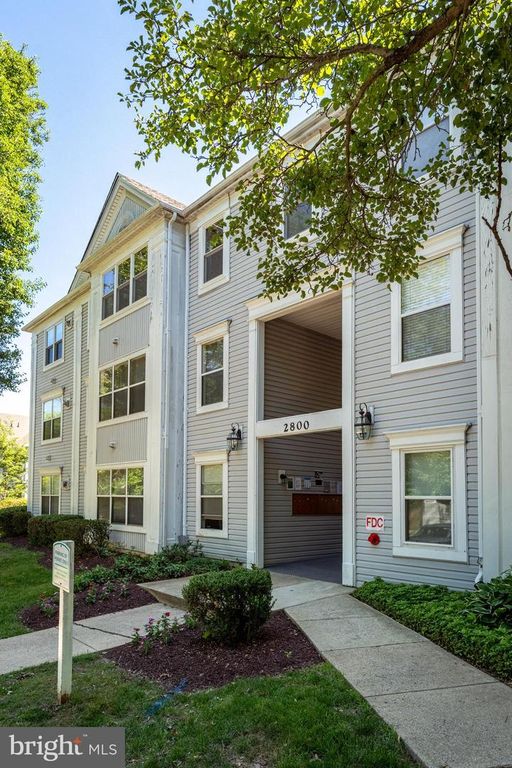 2800 Clear Shot Dr APT 9-35, Silver Spring, MD