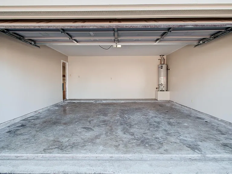 7314 Tara Dr — Photo 28
