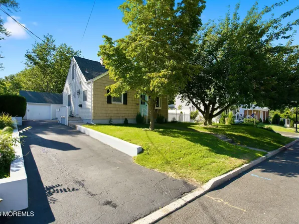 122 9th Street, Belford, NJ 07718