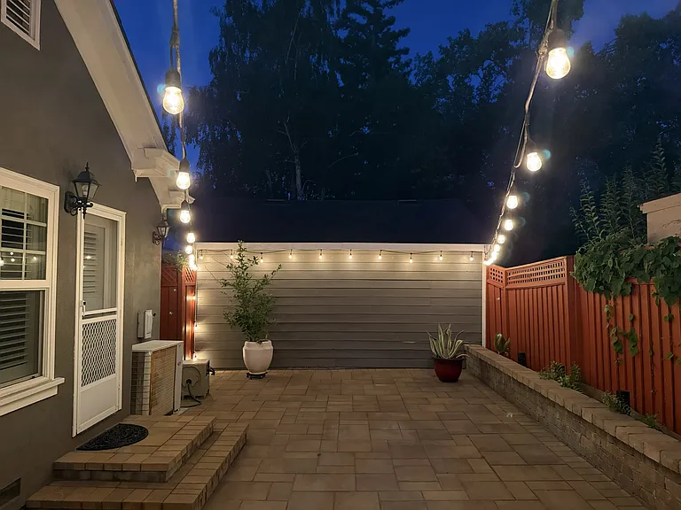 1078 Byerley Ave — Photo 49