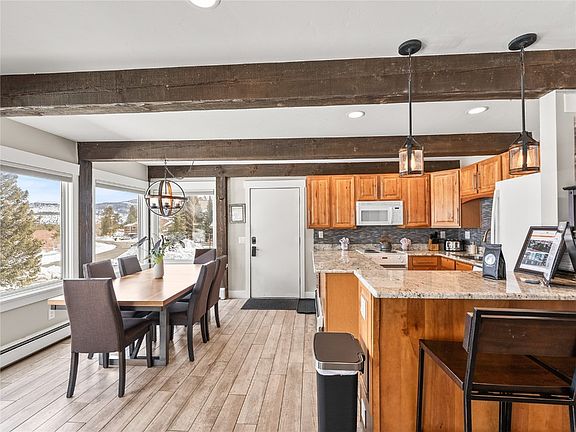 5th image of 900 Meadow Creek Drive UNIT 103