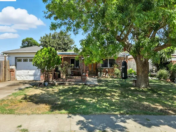 27 4th Ave, Isleton, CA 95641
