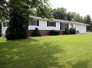 W1895 Purintun Rd, Albany, WI 53502