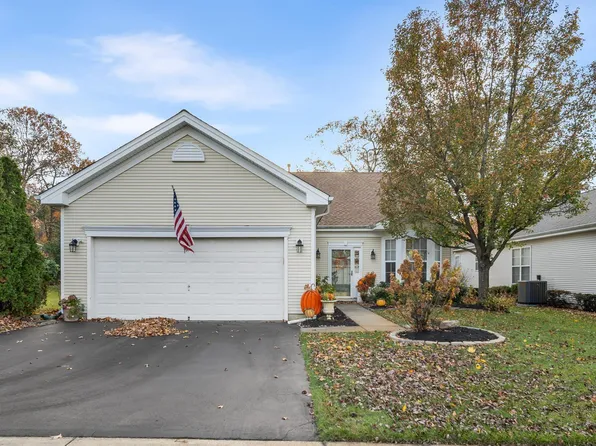 110 Sheffield Ct, Galloway, NJ 08205