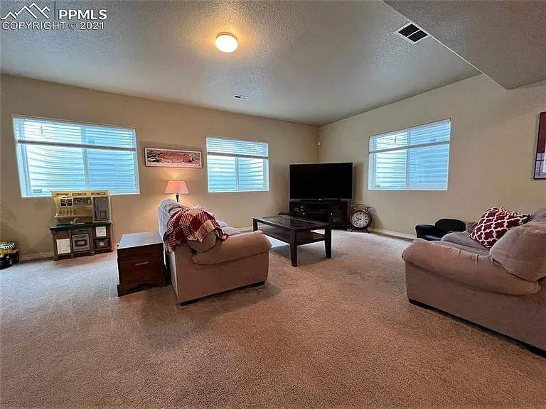2373 Spring Blossom Dr — Photo 29