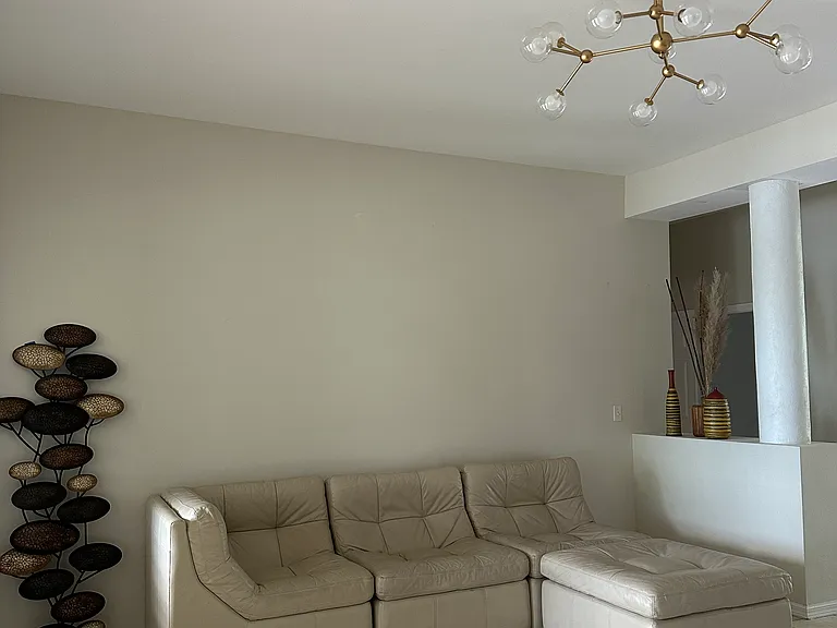 7 NE 17th Pl — Photo 22