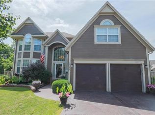 19169 W 208th Ter, Spring Hill, KS 66083
