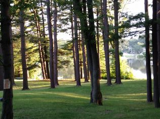 303 Edgemere Rd, Lynnfield, MA 01940