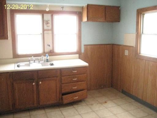 4th image of 400 E Le Moyne Ave