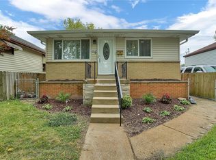 746 Dallas Dr, Saint Louis, MO