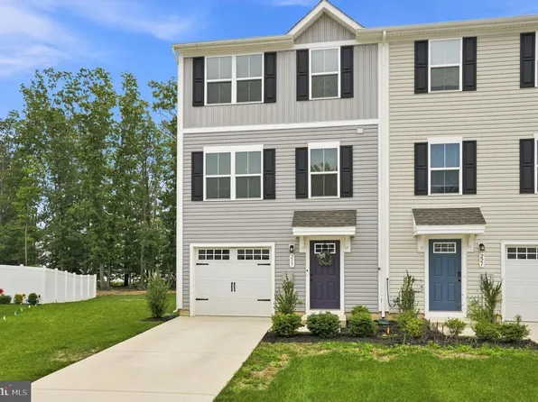 217 Conte Ct, Williamstown, NJ 08094