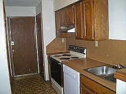 4th image of 110 Hudson Pl