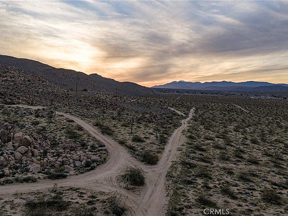 3rd image of 63251 Chickasaw Rd
