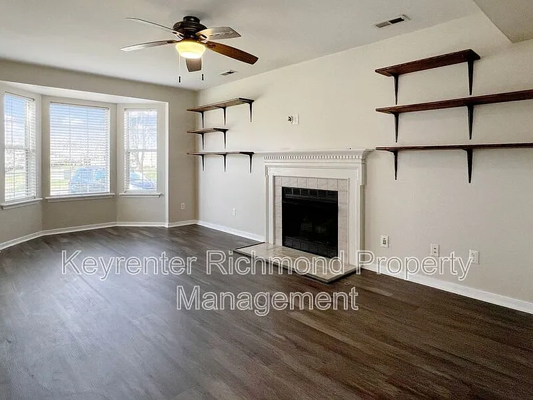 800 Kiefer Field Ct — Photo 13