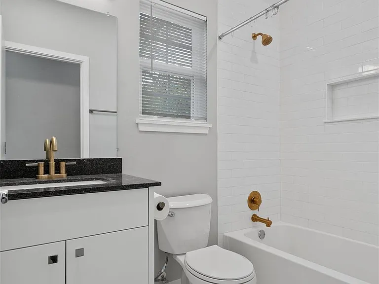 10004 1/2 Gail Rd — Photo 18