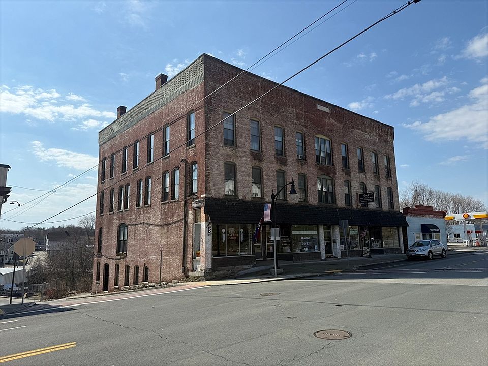 2nd image of 106 Main St