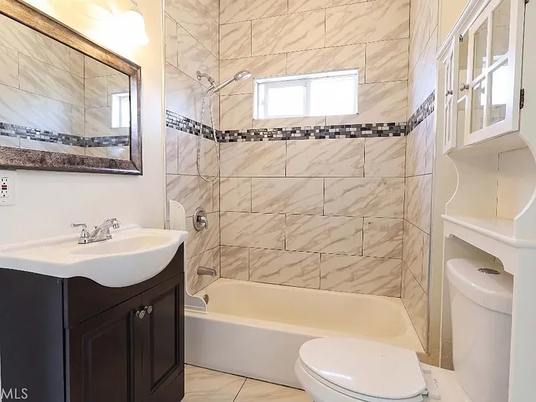 132 N Ditman Ave — Photo 8