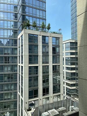 Rented by Windsor Property Management | media 29