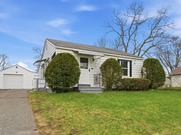 178 Penrose St, Springfield, MA 01109