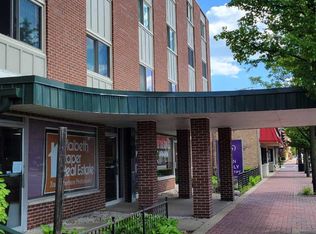 2671 Sheridan Rd, Zion, IL 60099