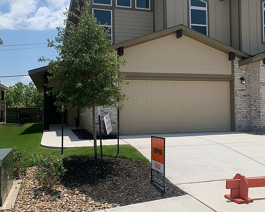 2nd image of 2103 Rooster Rd #A