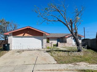 702 Alhambra Dr, Corpus Christi, TX 78418