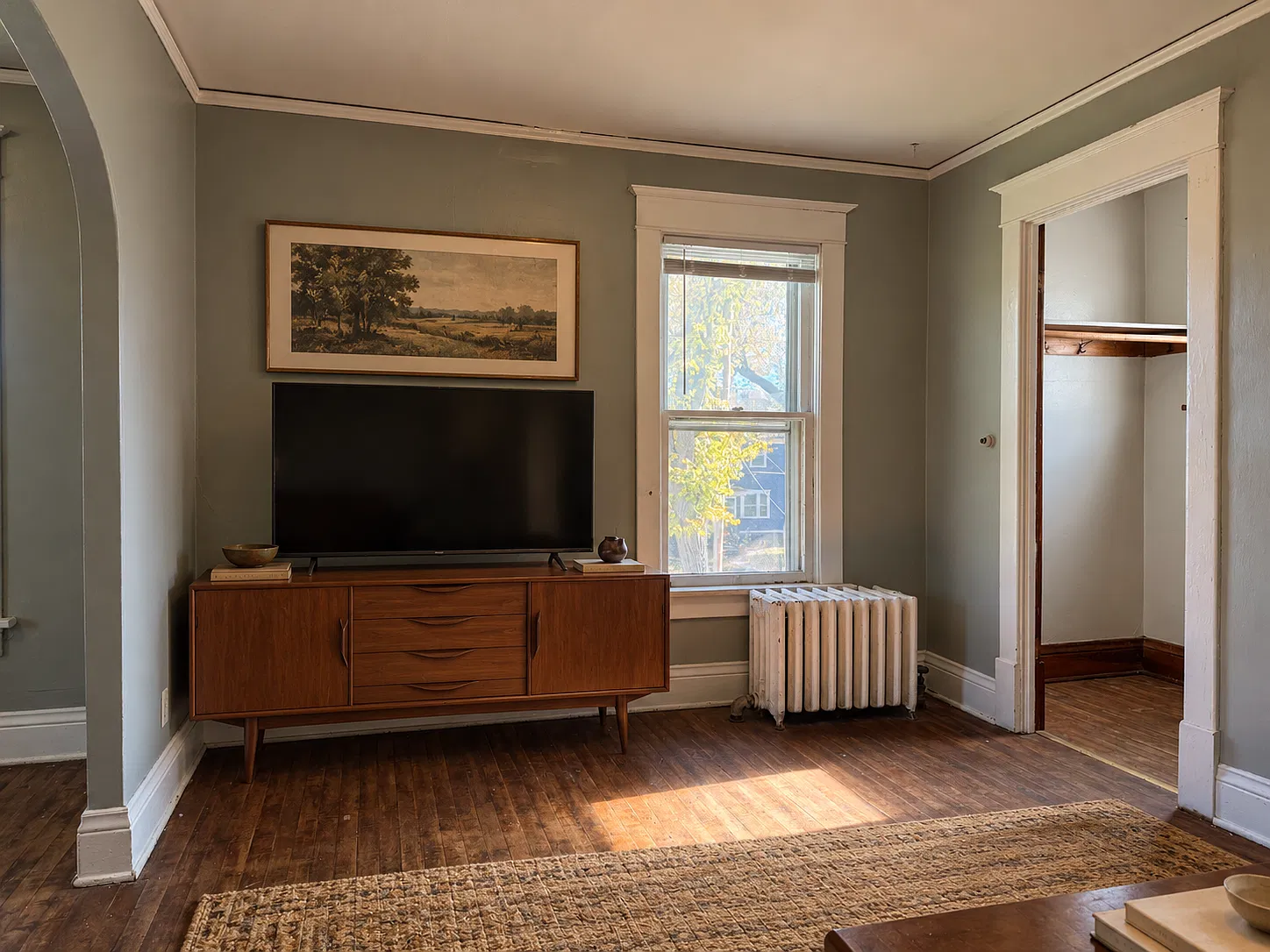 1 bed, 1.0 bath, 800 sqft, $775 — Photo 2