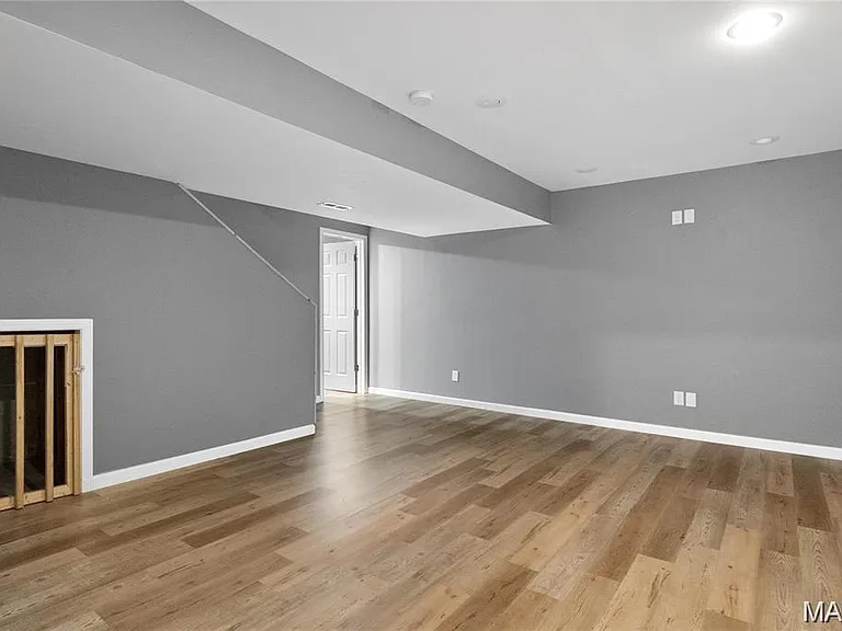 7026 Conner Pointe Dr — Photo 23